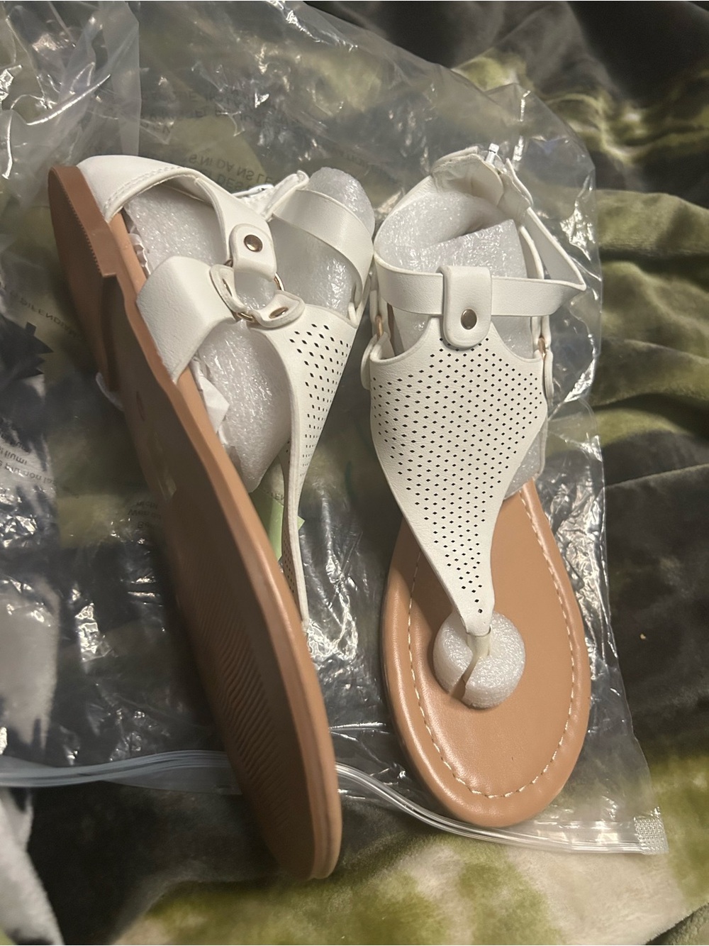New Women's White Perforated T-Strap Sandals - Picture 6 of 6